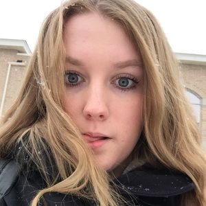 Meet your Posher, Tessa